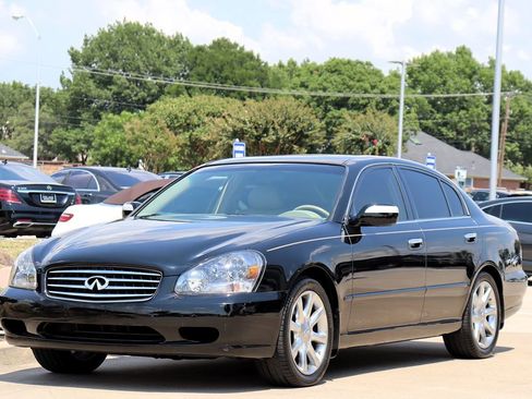 Used 2004 INFINITI Q45 Premium image 4