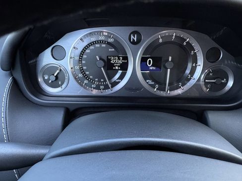 Used 2011 Aston Martin V8 Vantage S image 38