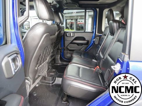 Used 2018 Jeep Wrangler Unlimited Rubicon image 39