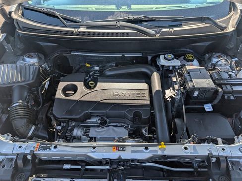 Used 2023 Chevrolet Equinox LT image 20