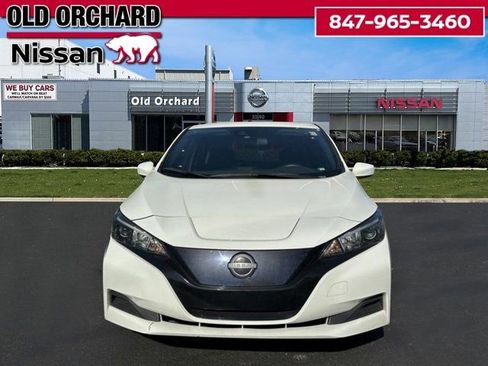 Used 2024 Nissan Leaf S image 2