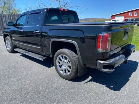 Used 2017 GMC Sierra 1500 Denali image 3