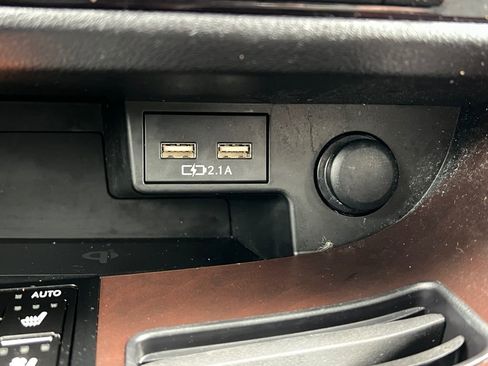 Used 2022 Lexus RX 450h AWD w/ Premium Package image 22