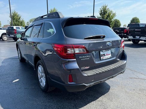 Used 2015 Subaru Outback 2.5i Premium AWD/4WD image 5