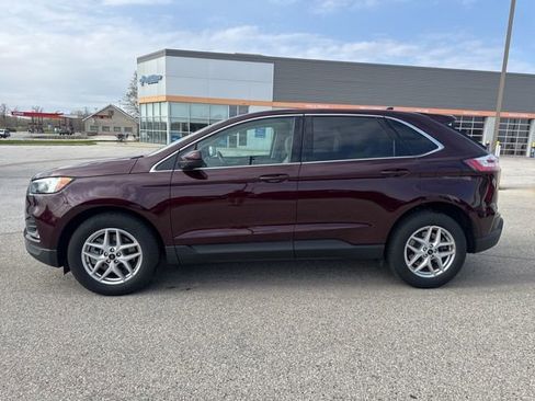 Used 2024 Ford Edge SEL w/ Convenience Package AWD/4WD image 6