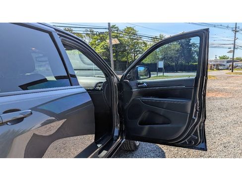 Used 2021 Jeep Grand Cherokee Limited w/ Quick Order Package 28K 80th image 11