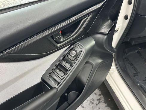 Used 2022 Subaru Crosstrek 2.0i Premium w/ Popular Package #2 image 12