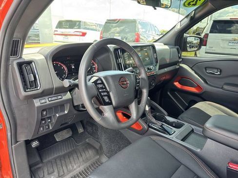 Used 2025 Nissan Frontier PRO-4X w/ Interior Protection Package AWD/4WD image 11