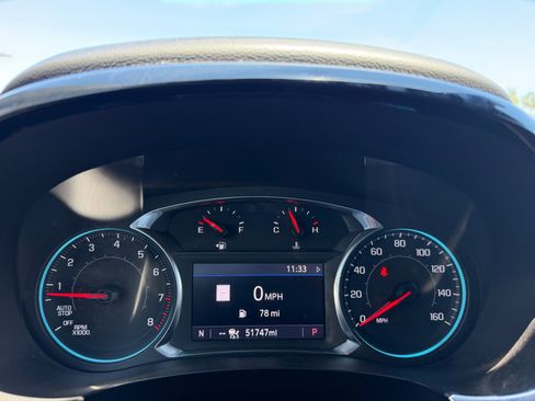 Used 2023 Chevrolet Traverse RS AWD/4WD image 10
