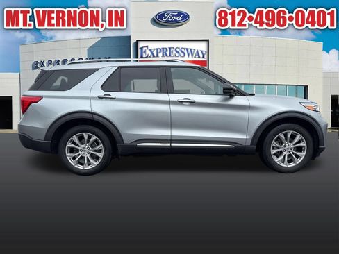 Used 2020 Ford Explorer Limited AWD/4WD image 4