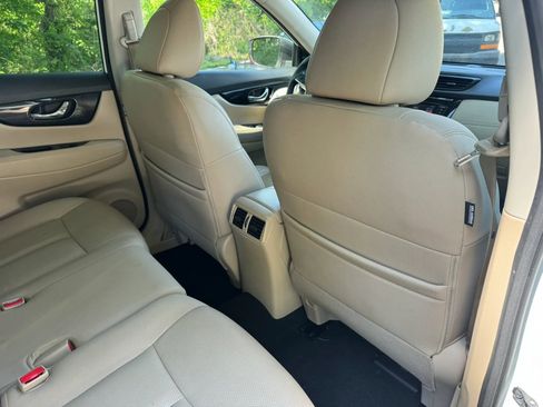 Used 2020 Nissan Rogue SL FWD image 20