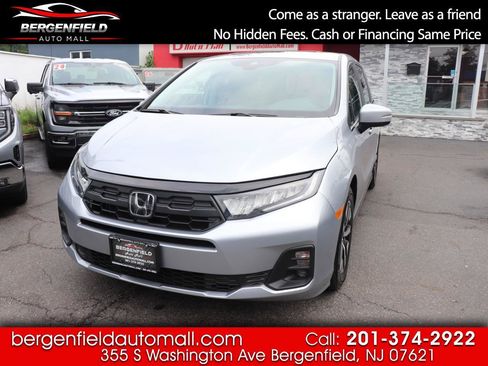 Used 2025 Honda Odyssey EX-L image 1