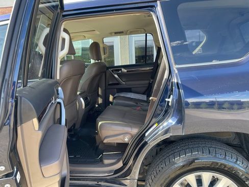 Used 2018 Lexus GX 460 Premium AWD/4WD image 11