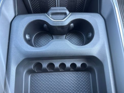 New 2026 RAM 2500 Laramie AWD/4WD image 22