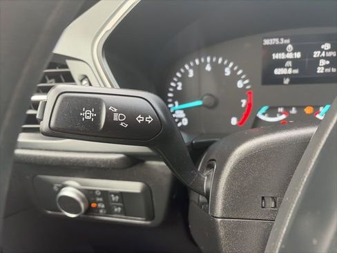 Used 2022 Ford Escape SE image 24