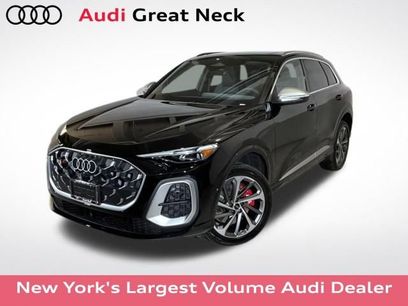 New 2025 Audi SQ5 Premium