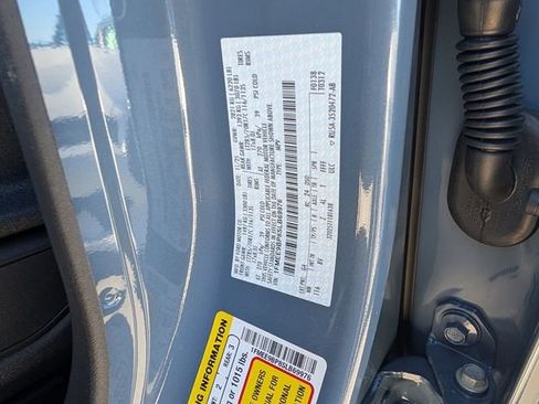 New 2025 Ford Bronco Badlands image 11