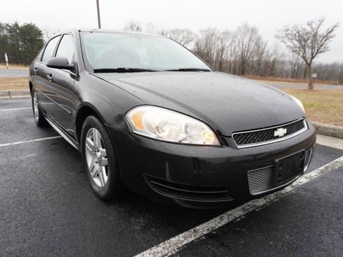Used 2014 Chevrolet Impala LT w/ LT Sunroof Package image 4