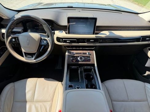 Used 2020 Lincoln Aviator Reserve w/ Equipment Group 201A AWD/4WD image 39