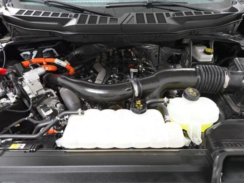 Certified 2025 Ford F150 Lariat w/ Equipment Group 502A High AWD/4WD image 37