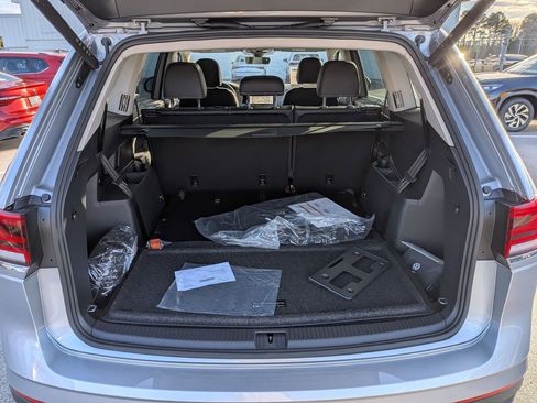 New 2026 Volkswagen Atlas SEL AWD/4WD image 31