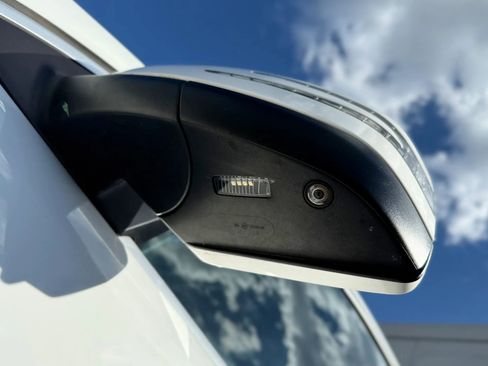 Used 2016 Mercedes-Benz GL 450 4MATIC image 56