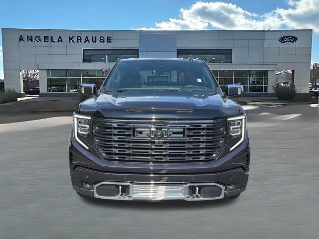 Used 2025 GMC Sierra 1500 Denali Ultimate AWD/4WD image 2