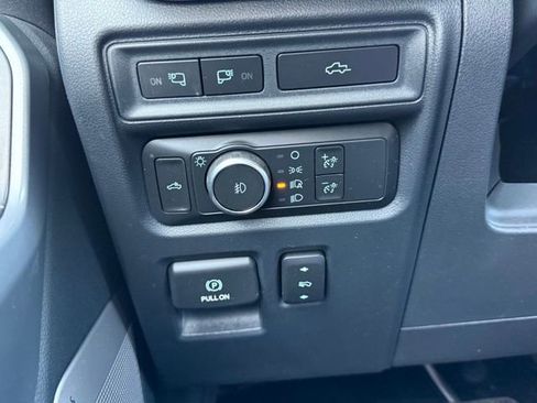 Used 2021 Ford F150 Lariat RWD image 15