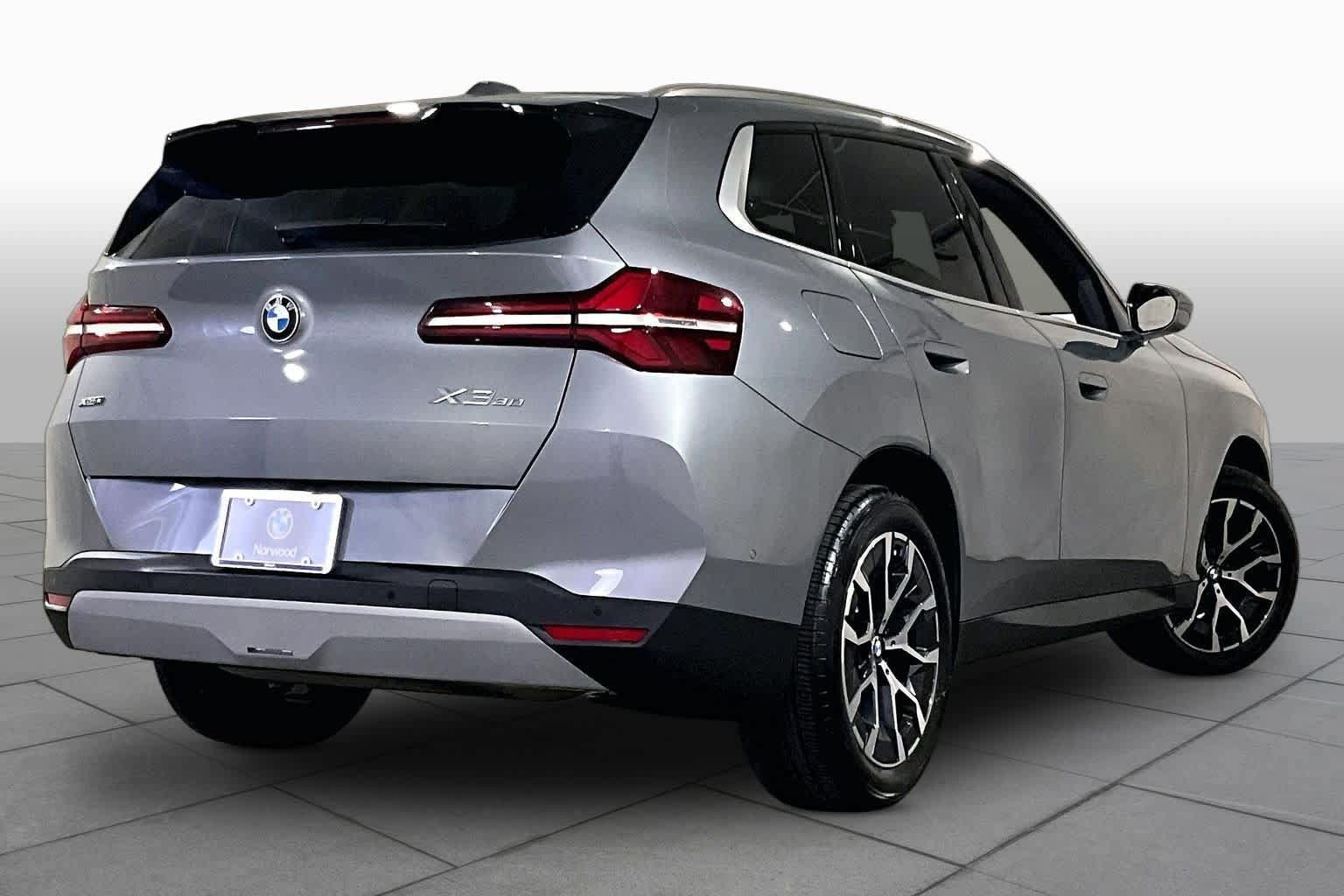 Used 2026 BMW X3 xDrive30i w/ Convenience Package AWD/4WD image 12