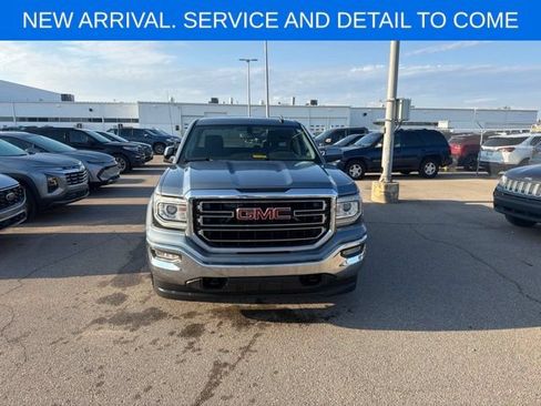 Used 2016 GMC Sierra 1500 SLE w/ SLE Value Package AWD/4WD image 4