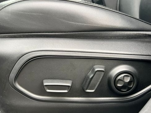 Used 2022 Jeep Grand Cherokee Limited AWD/4WD image 14