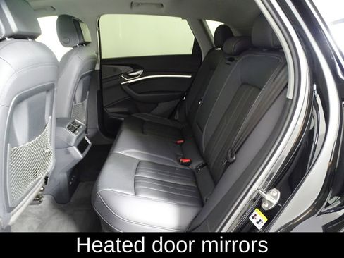 Used 2021 Audi e-tron Premium Plus image 14