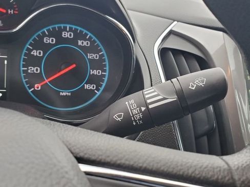 Used 2016 Chevrolet Cruze LT w/ Convenience Package image 25