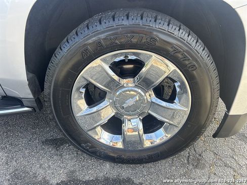 Used 2015 Chevrolet Tahoe LTZ image 9