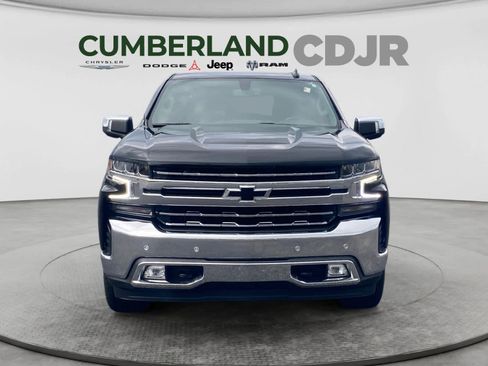 Used 2021 Chevrolet Silverado 1500 LTZ AWD/4WD image 9
