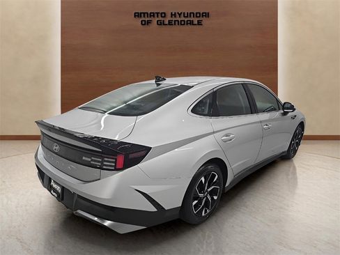 Used 2024 Hyundai Sonata SEL image 6