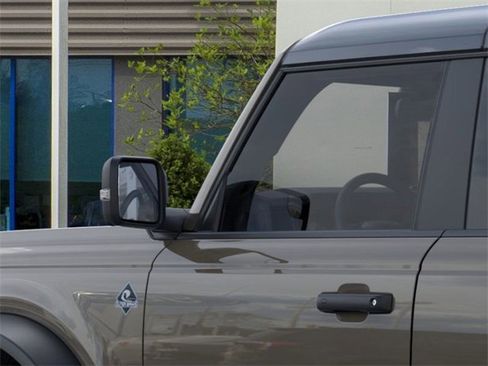 New 2025 Ford Bronco Outer Banks w/ Sasquatch Package image 22