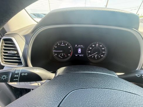 Used 2019 Hyundai Tucson SE FWD image 16