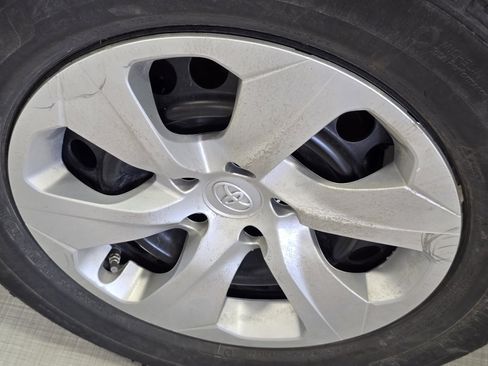 Certified 2023 Toyota RAV4 LE image 8