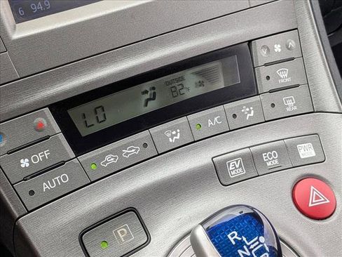 Used 2012 Toyota Prius Two image 14