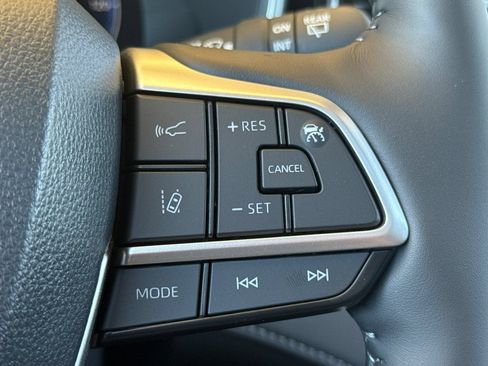 New 2026 Toyota Highlander Limited AWD/4WD image 28