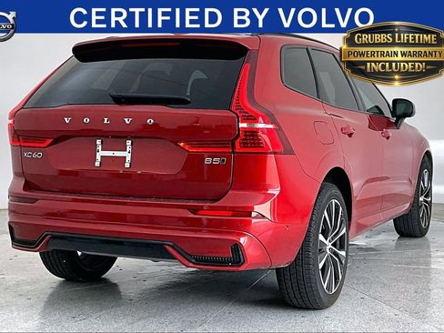Used 2024 Volvo XC60 B5 Ultimate AWD/4WD image 2