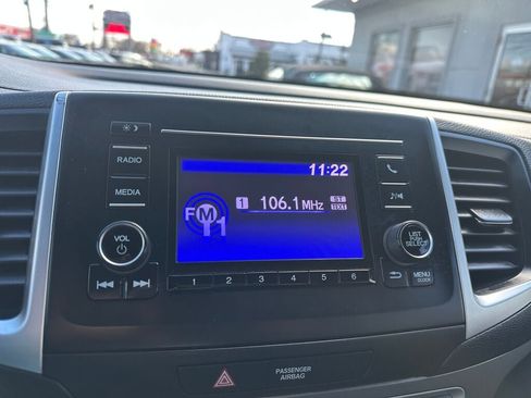 Used 2020 Honda Passport Sport image 16