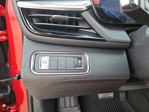 New 2026 Buick Enclave Sport Touring w/ Power Package image 15