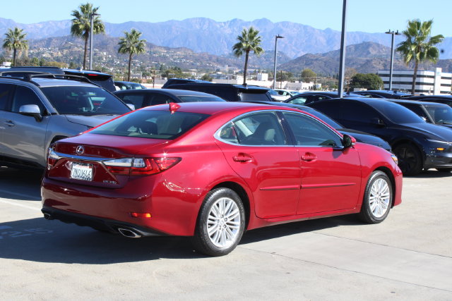 Used 2016 Lexus ES 350 FWD image 21