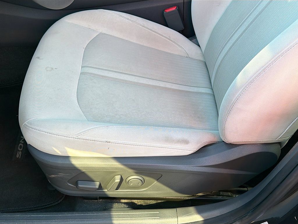 Used 2023 Hyundai Sonata SEL FWD image 19