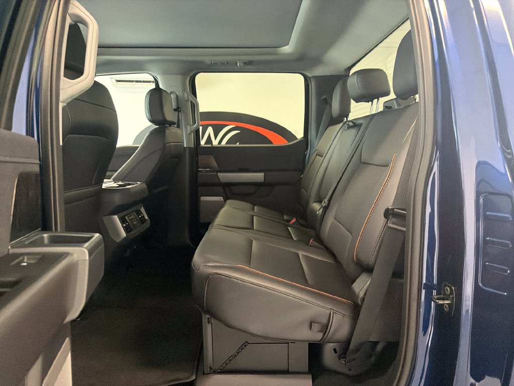 Used 2027 Ford F450 Lariat AWD/4WD image 14