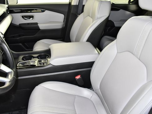 Certified 2023 Honda Pilot EX-L image 38