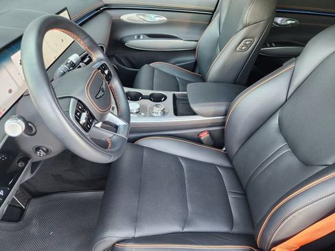 Used 2026 Genesis GV70 3.5T Sport Advanced AWD/4WD image 9
