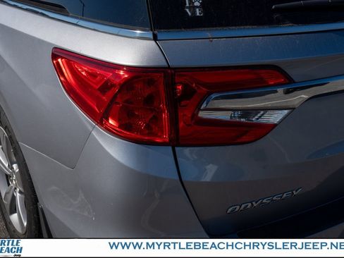 Used 2018 Honda Odyssey EX-L image 11